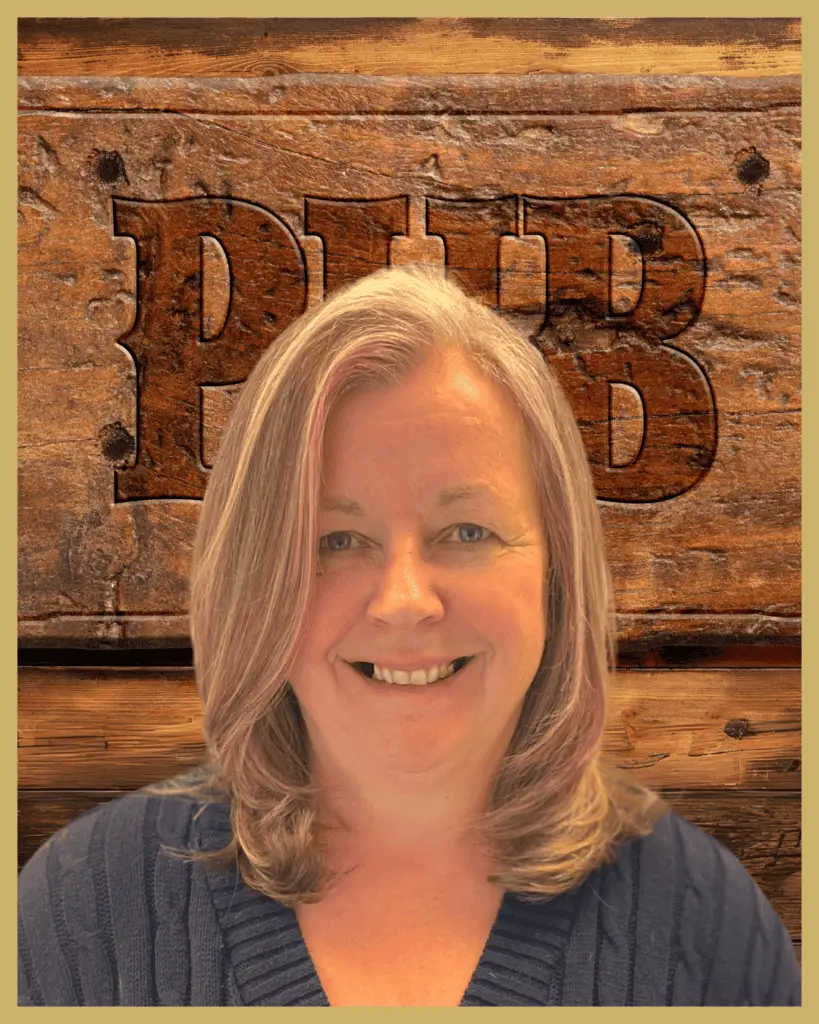 Headshot of Liz King, owner of Pub Doctors